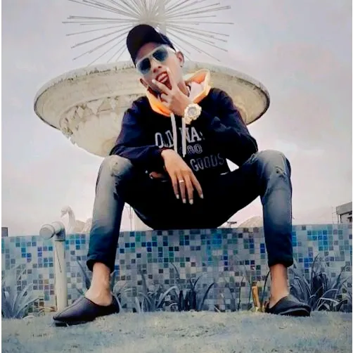 @m..o.d.e.l