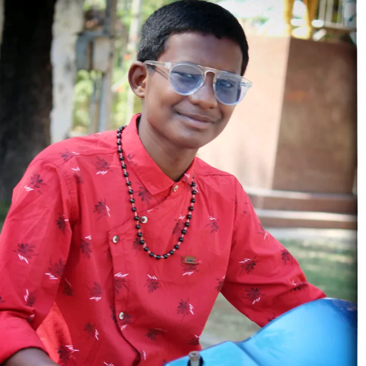 @vamshirajak779