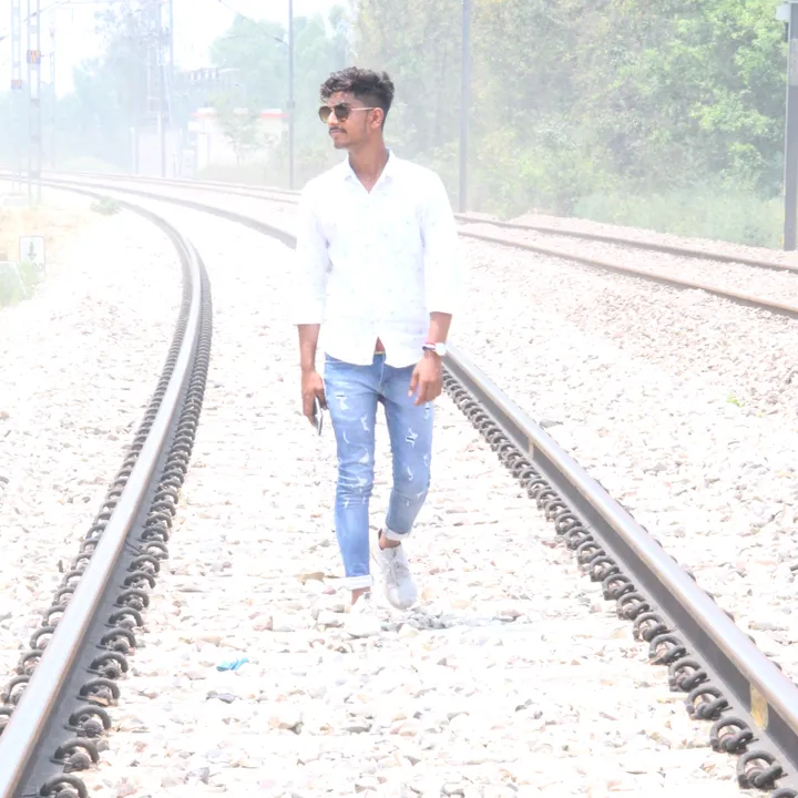 @akshay_pal22