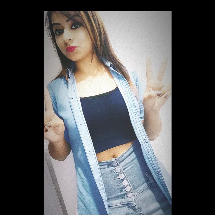 dolly_negi_