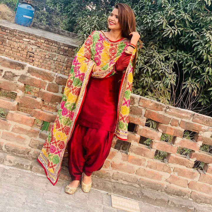 poojaangural1