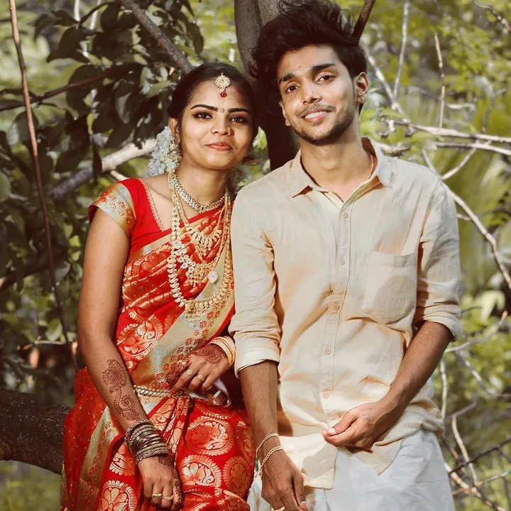 akshai_akshi