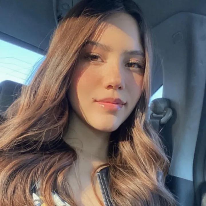 @dulcee_buenrostro