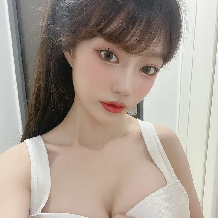 jucyvely