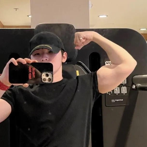 @woozijii