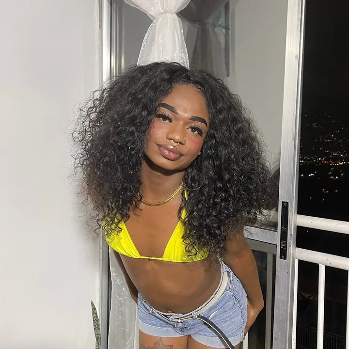 vickymanuela