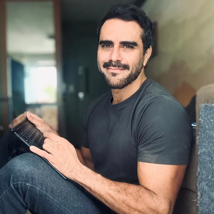 @inglescomfelipe