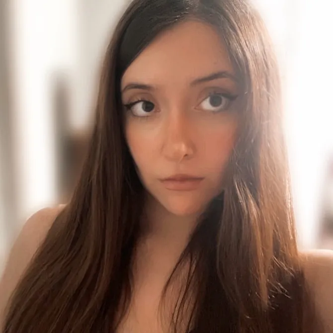 @julietiacono
