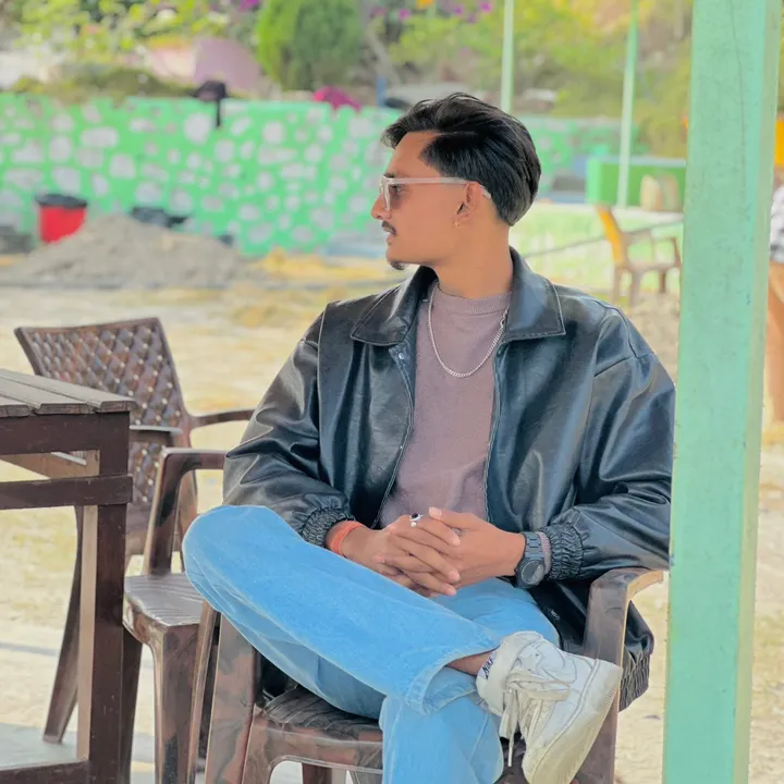 @akhil_yadav0
