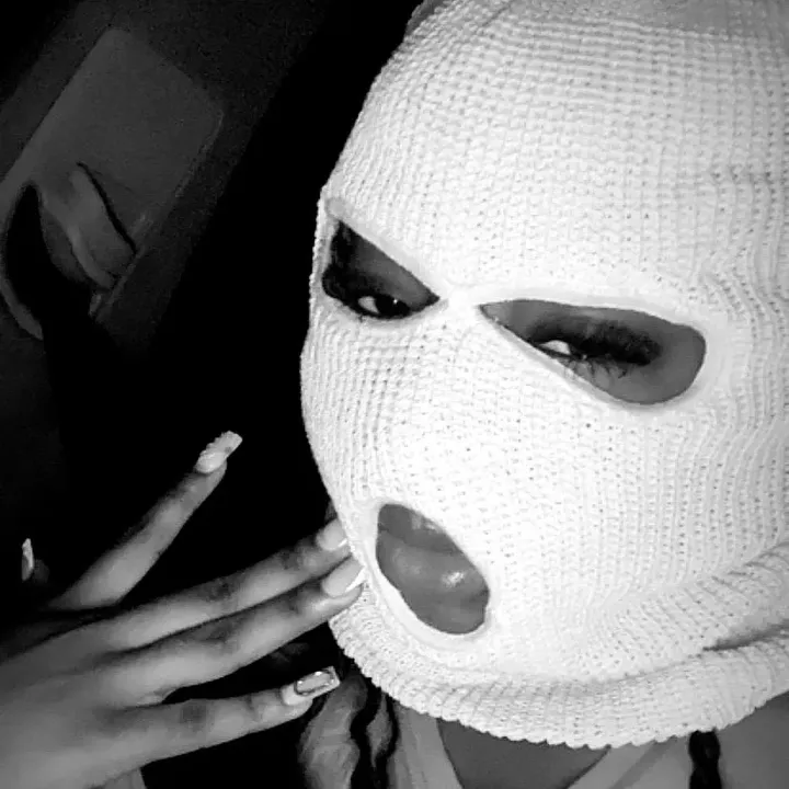 wikid_gyal_slimm