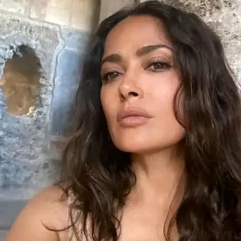 salmahayakpinault.1