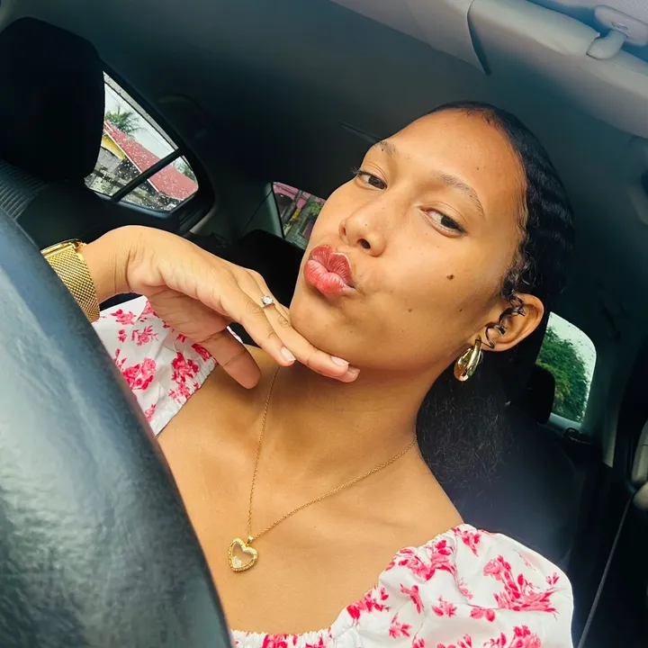she_nikaaa