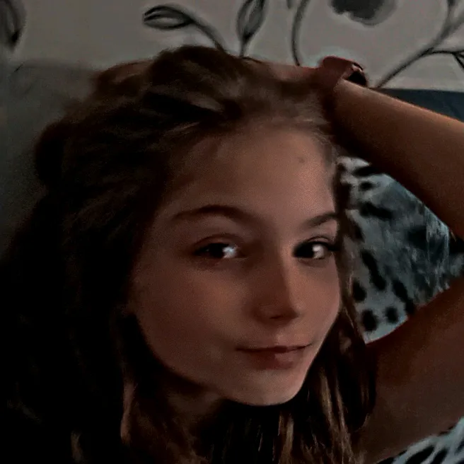 @varua6