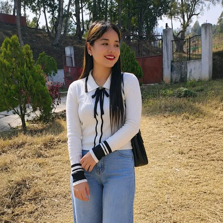 @lucksme_thakurii