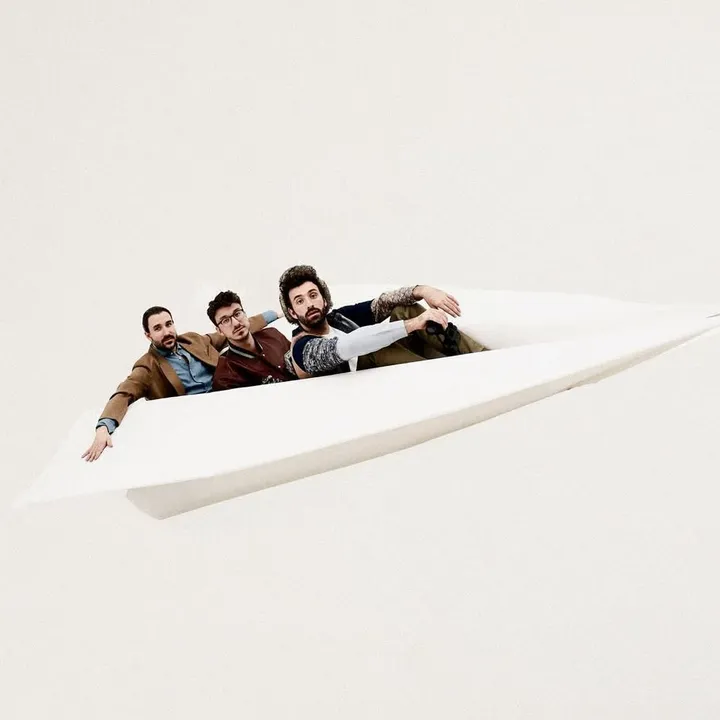ajr_espanol