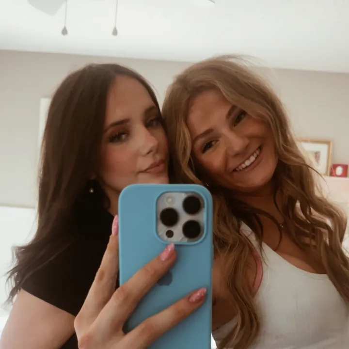 eemmaandlilyy