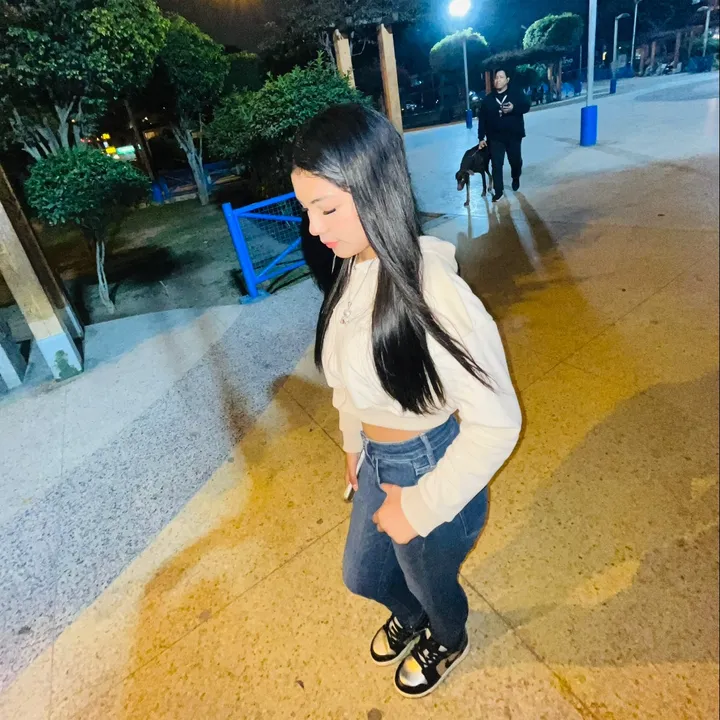 melissa_roman01