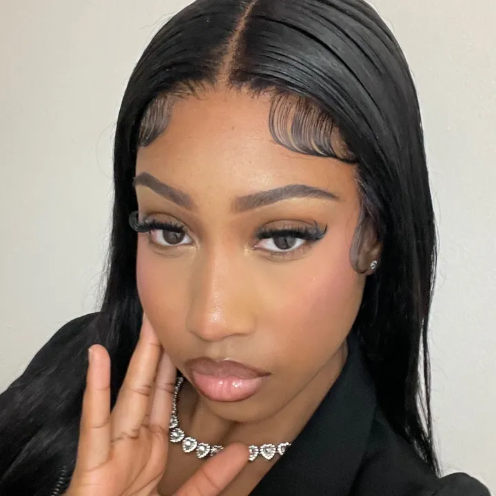 @moniqueluxxe