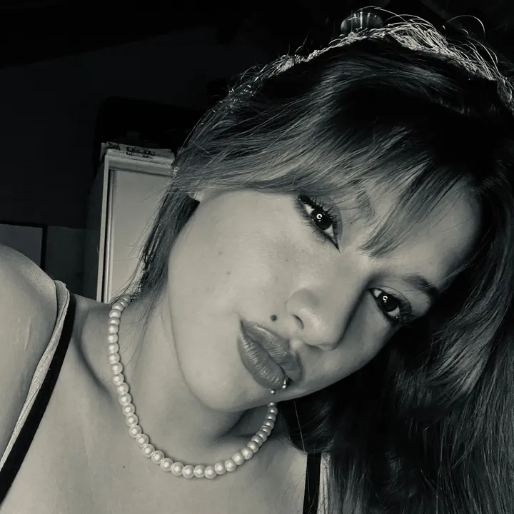@vvickyalejandra