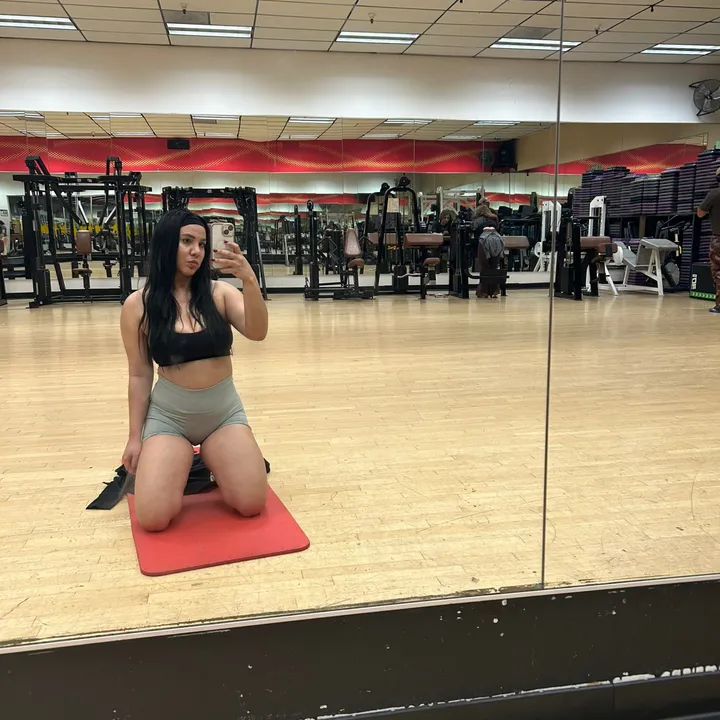 @karely.rguez