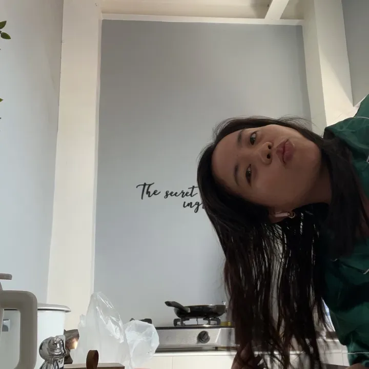 @jenniimeow