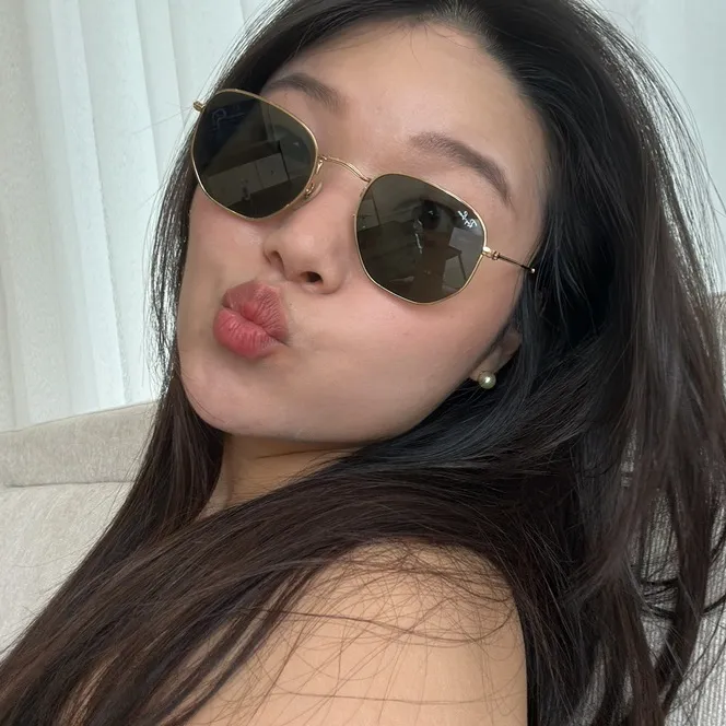 @j.beaanie