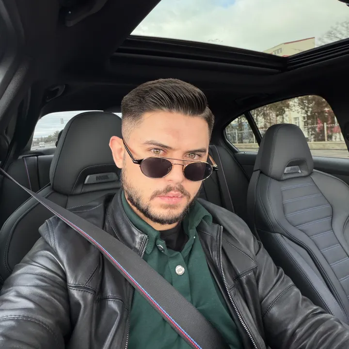 @y.emrekcr_06