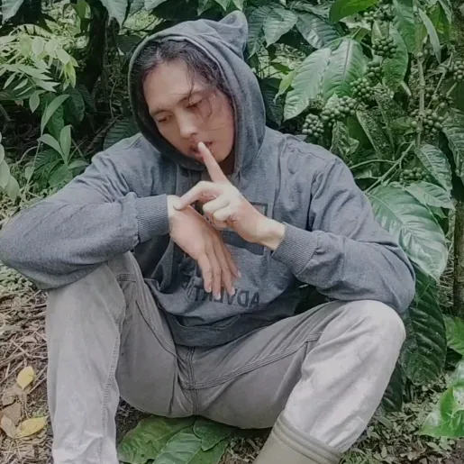 @adiadow_