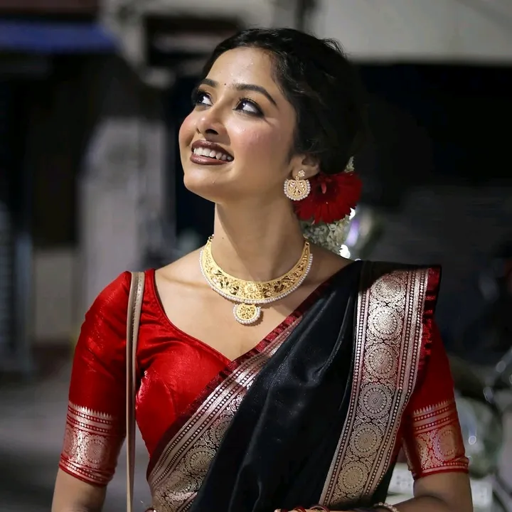 raskiya.dancerkolkata