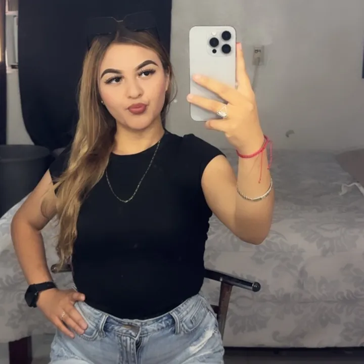 odalisnetro22