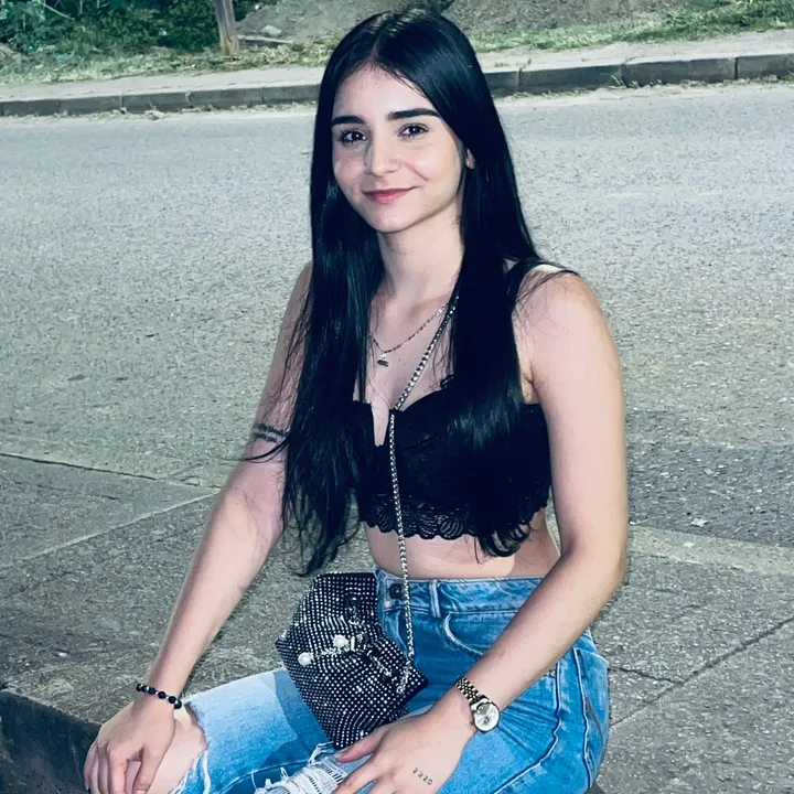 mary.riosz