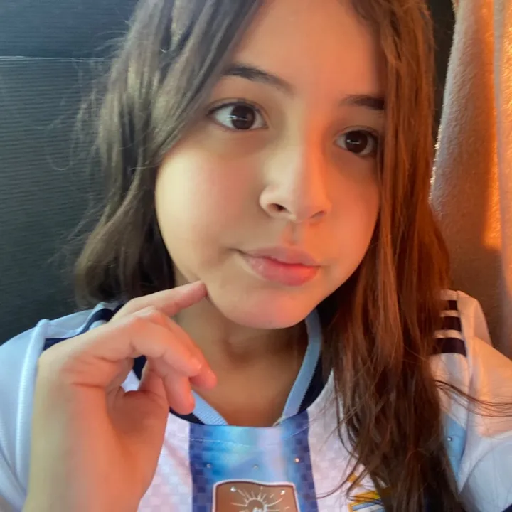 @mianahiara595