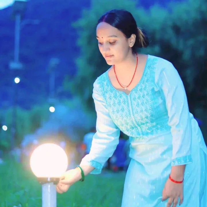 @meenukabhandari