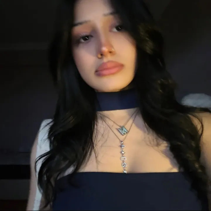 @theyluvmevv