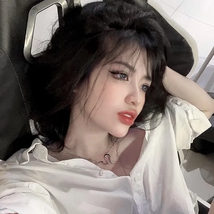 @trinhhyy