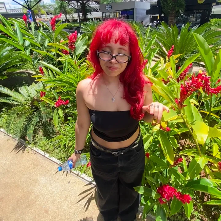 @claratineu