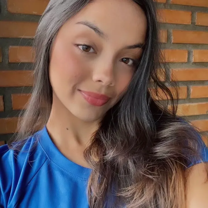 @giovannacoimbraa