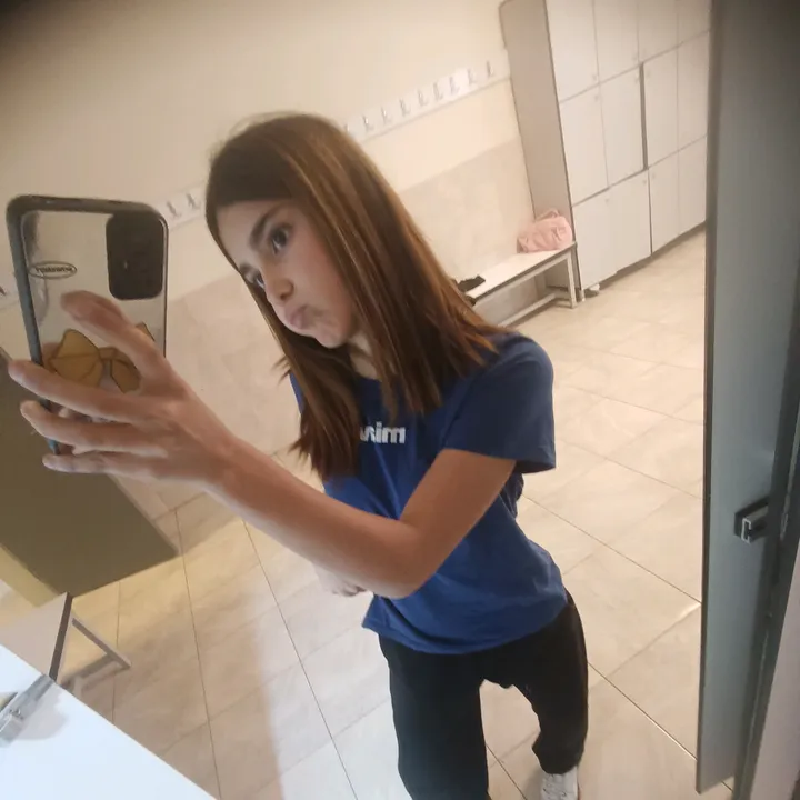 @33minayimm