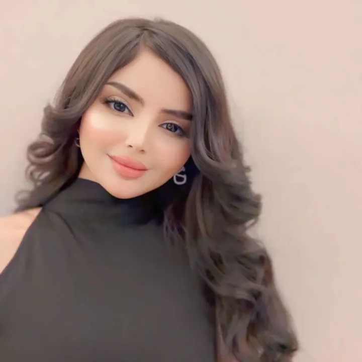 @zuhooraa
