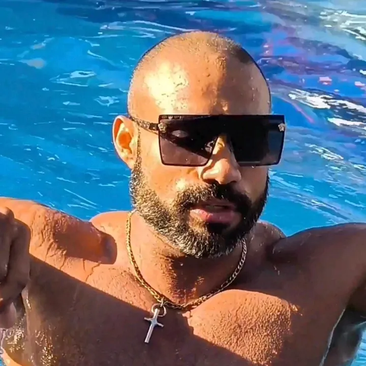 bigstrongoficial1
