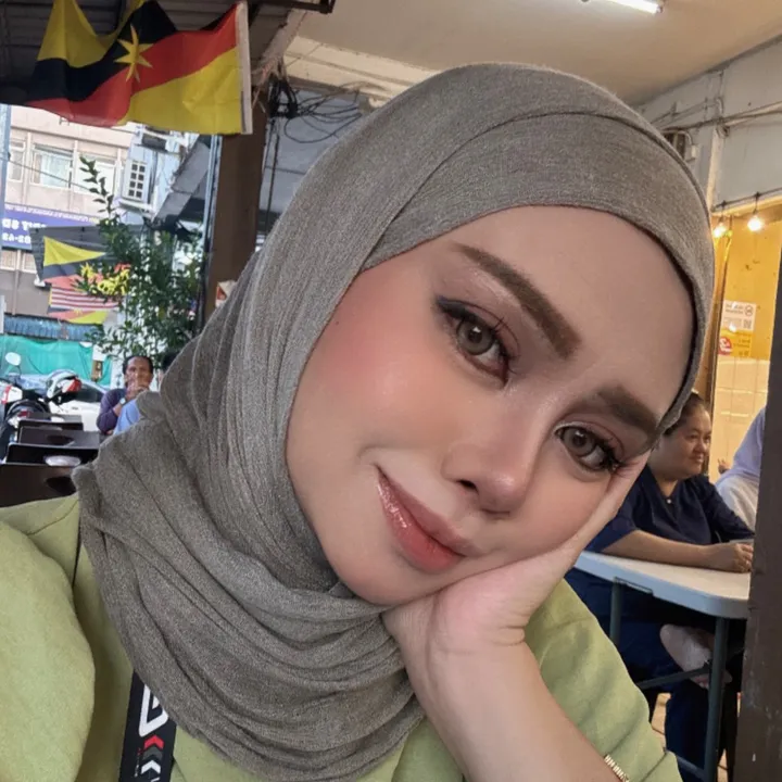 azyan92