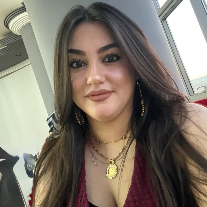 @burcuhira19