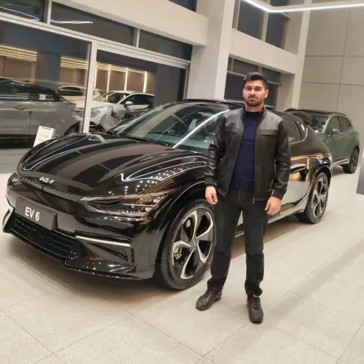 velis_agayev
