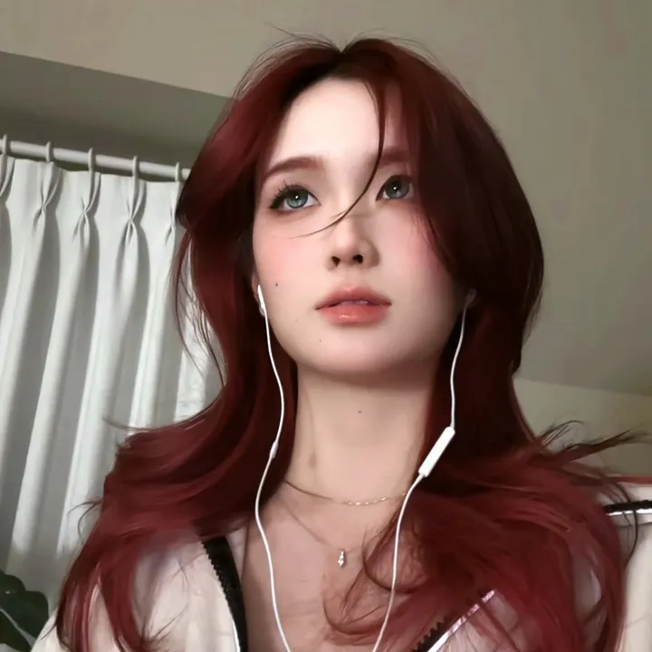 @angelinazhq