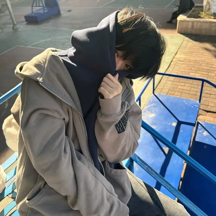 @ruixuang