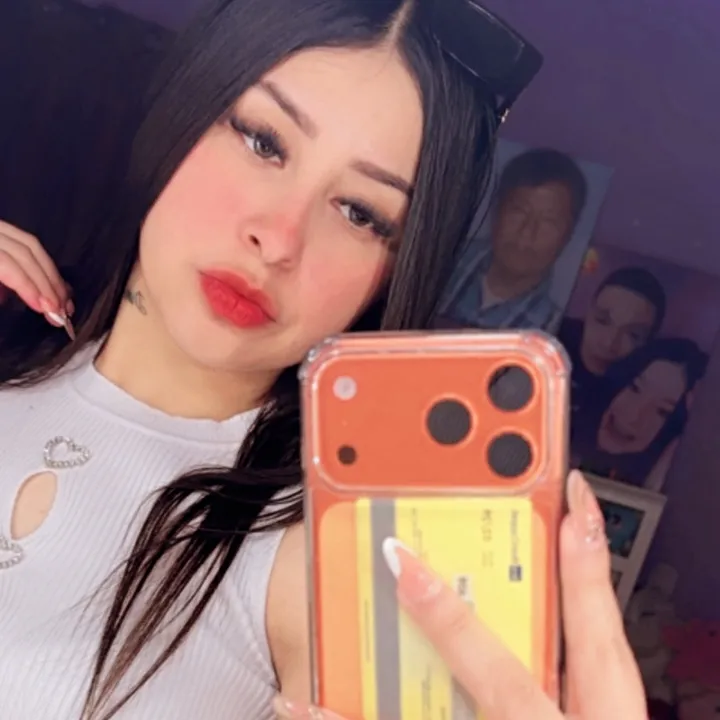 @marianareynahernandez