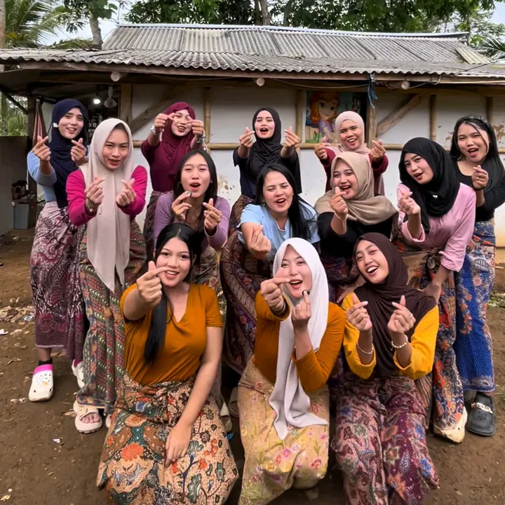 @hiburan_janda_desa