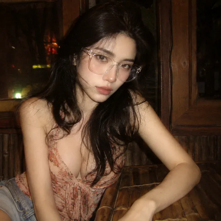@urfav_hecate08