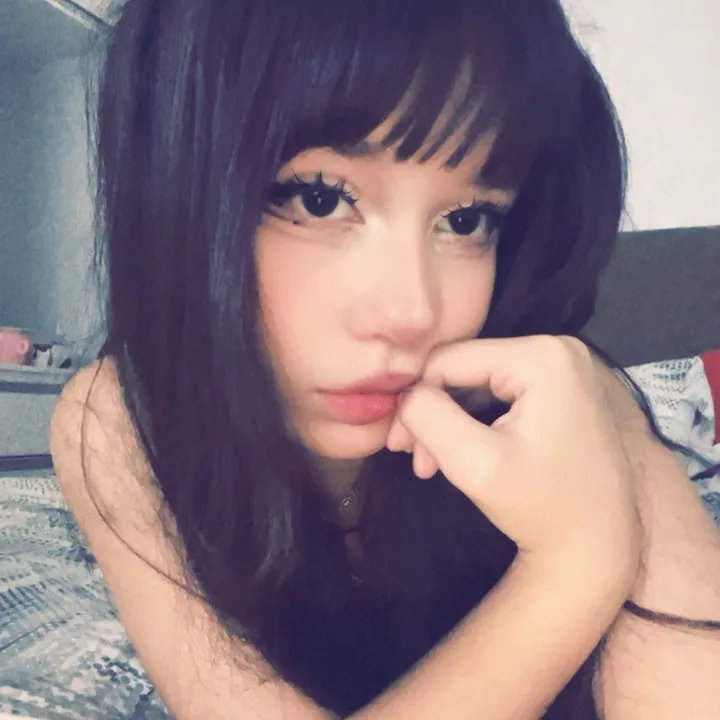 @manueuz_