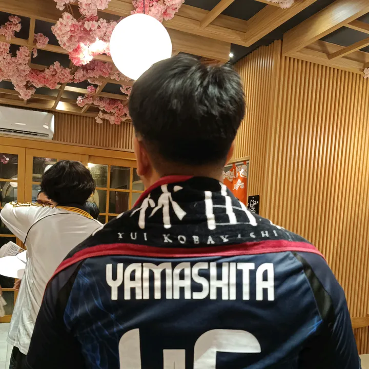 just4vanz_